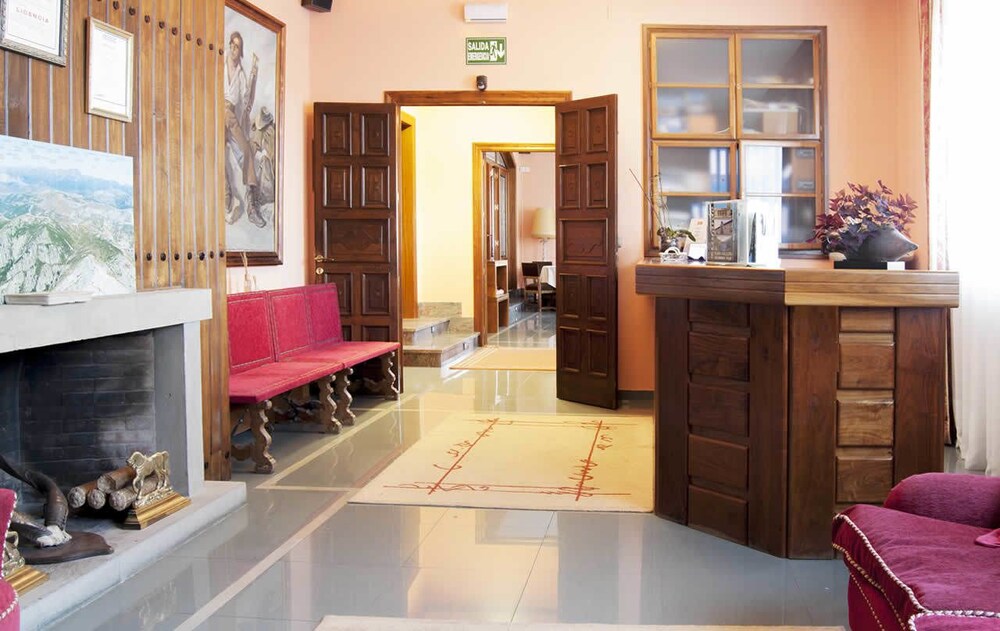 Real Hotel - last minute hotel in Guardo