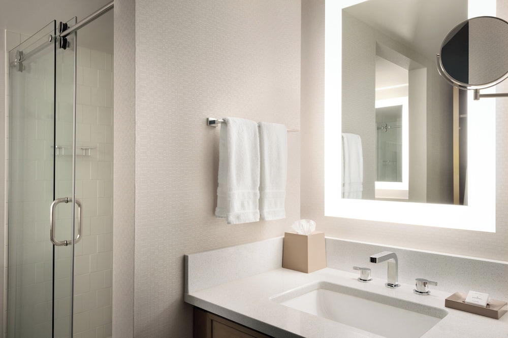 Madison Marriott South - photo 23