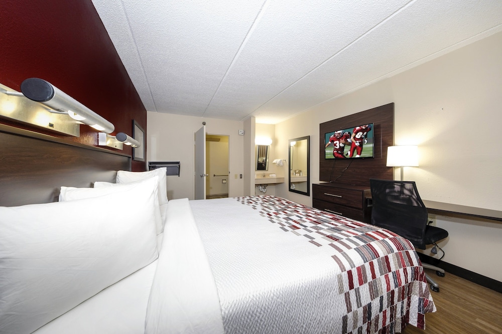 Red Roof Inn Tampa Brandon - photo 9