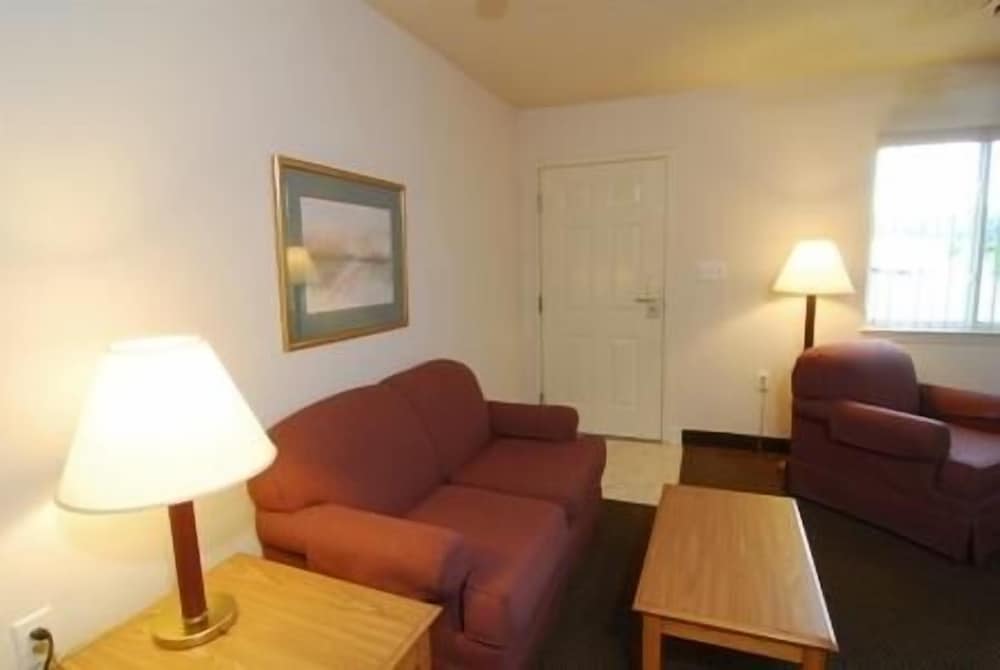 Affordable Suites Lexington - photo 10