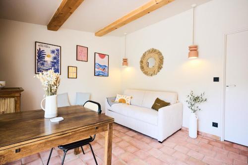 La Bastide des Oliviers in Le Beausset, France