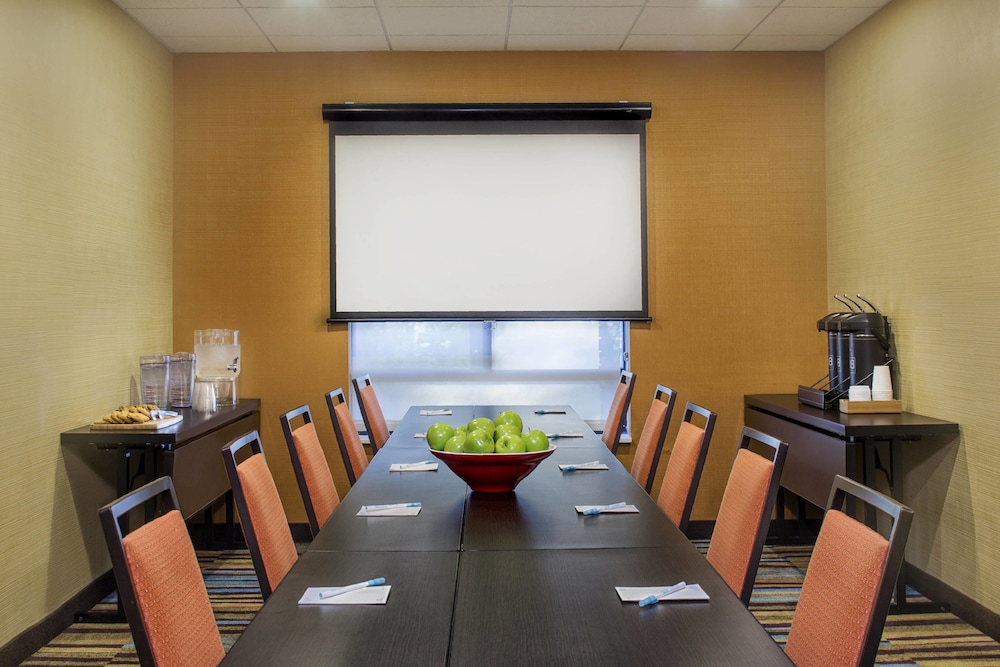 Fairfield Inn & Suites Bridgewater Branchburg Somerville - photo 19