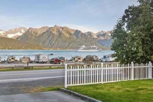 Alaska's Point of View - featured photo
