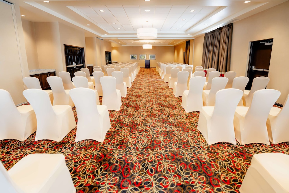 Hilton Garden Inn Indiana at IUP - photo 73
