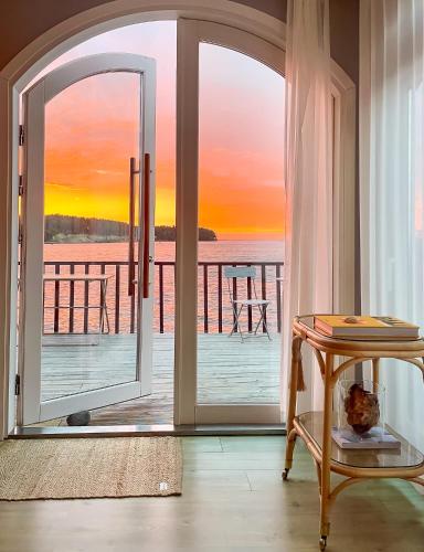 Merekarp Living in Tallinn, Estonia