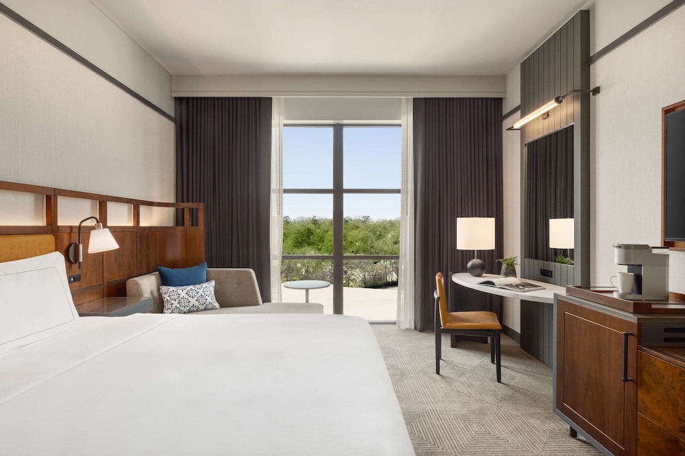Valley Hotel Homewood Birmingham Curio Collection by Hilton - photo 21