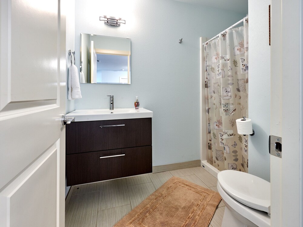 Surfer's Beach Retreat - photo 23