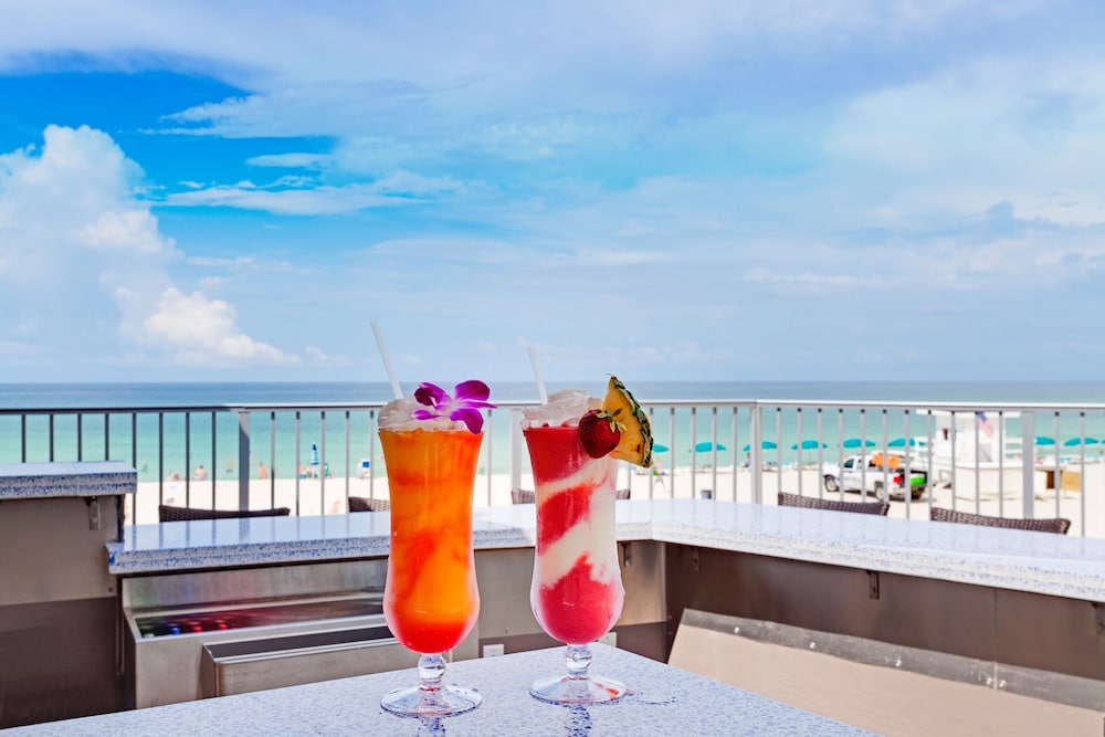 Holiday Inn Express & Suites Panama City Beach Beachfront by IHG - photo 65