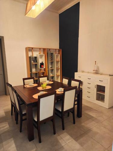 Casa centrica cómoda y amplia — 4-Star Luxury Hotel in Corrientes, Argentina