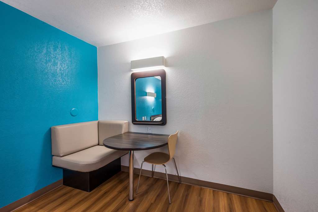 Motel 6 Irving TX Irving DFW Airport East - photo 19