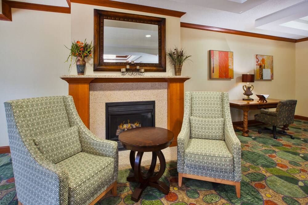 Holiday Inn Express & Suites Montpelier by IHG - photo 52