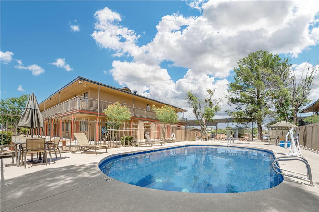 Best Western Cottonwood Inn - photo 2