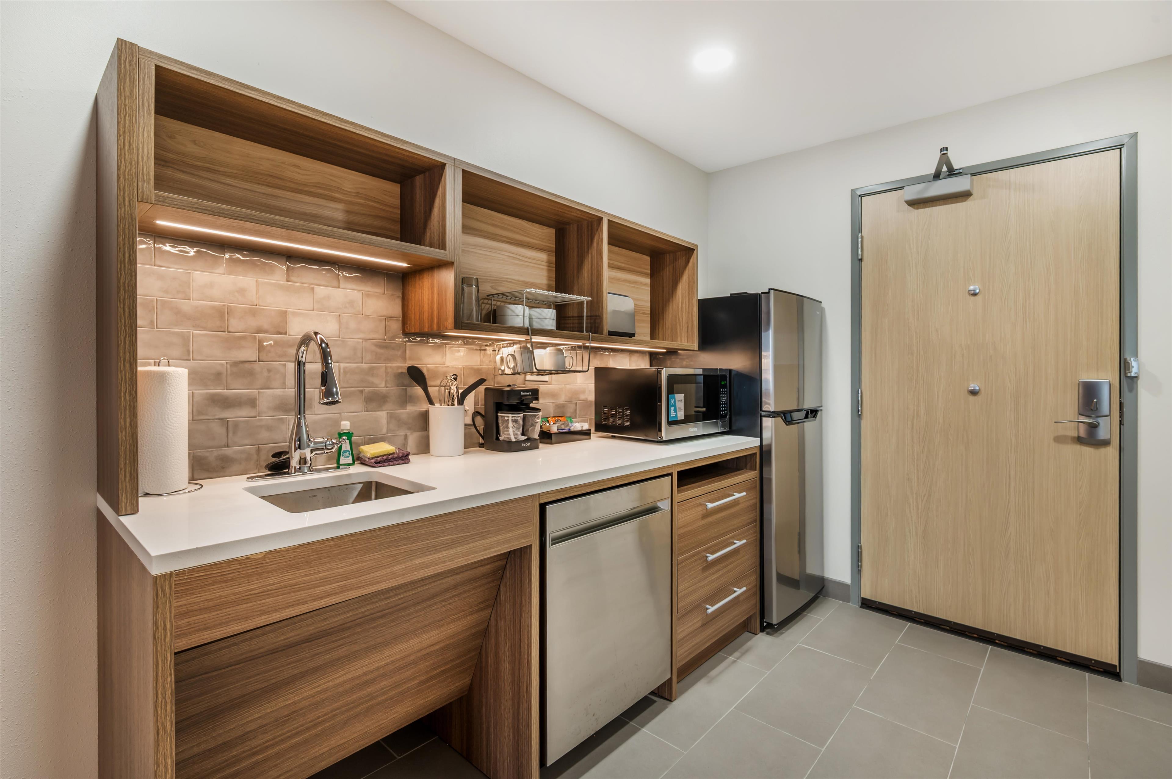 Home2 Suites by Hilton Harrisonburg University - photo 11