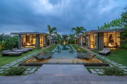 Villa Janka Brand New Luxurious 6BR Villa with A Huge Pool — 4-Star Luxury Hotel in Bali, Indonesia