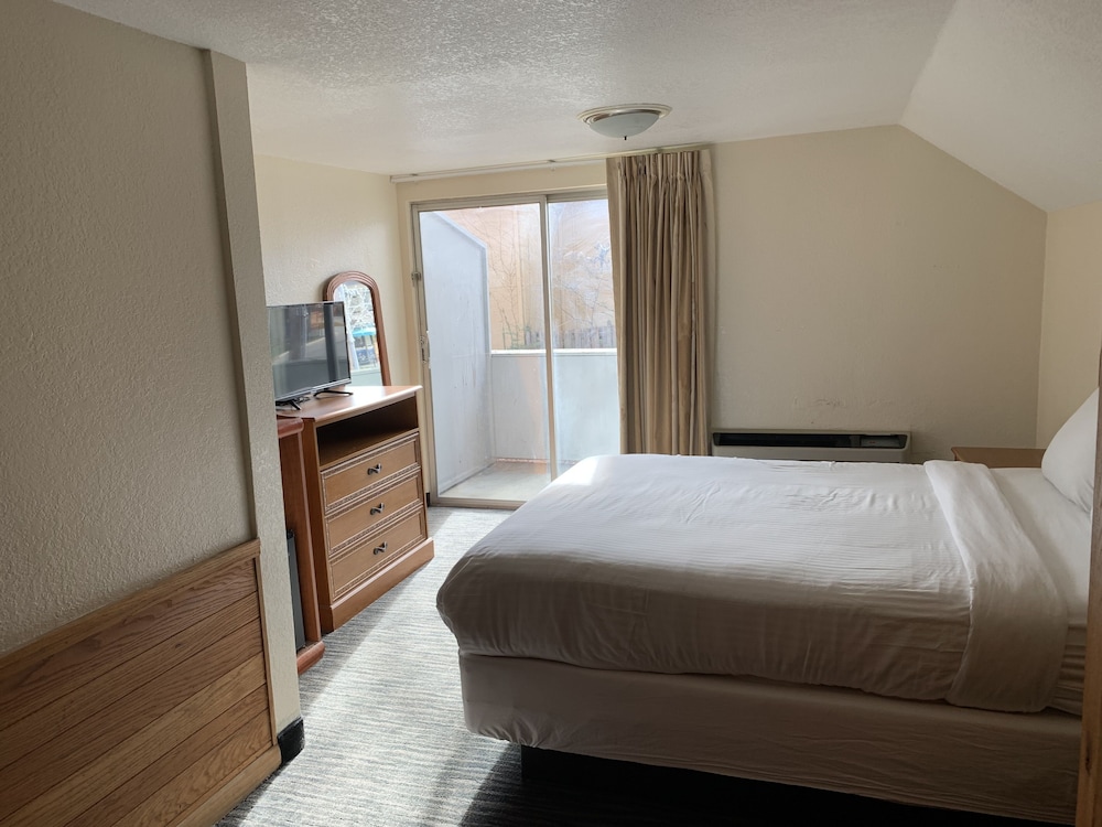 Belle Aire Motel - photo 6