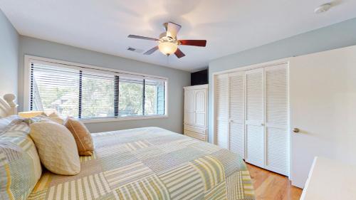 272 Turnberry Village - photo 14