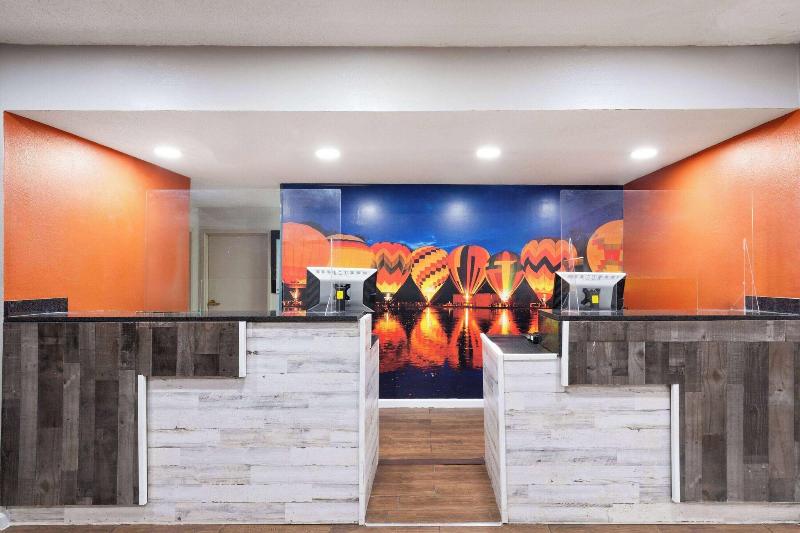 MainStay Suites Decatur River City - photo 18