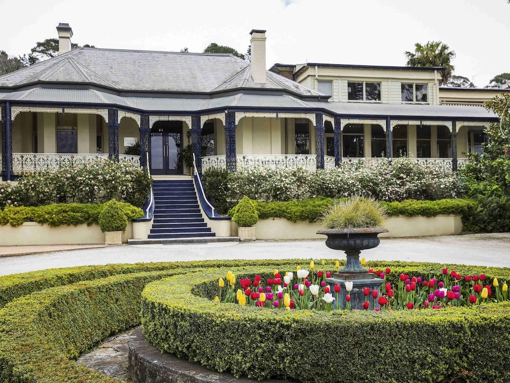 Peppers Craigieburn — 4-Star Luxury Hotel in Bowral, Australia