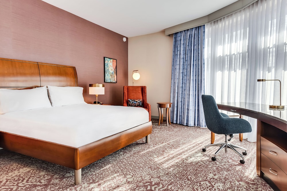 Hilton Garden Inn Alexandria Old Town National Harbor - photo 9