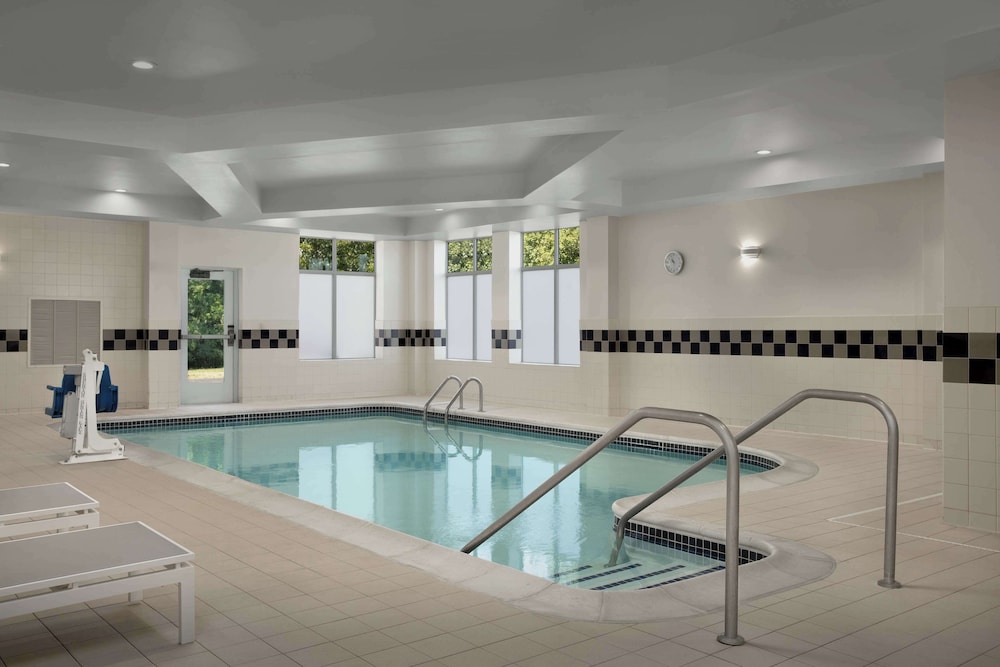 Hilton Garden Inn Philadelphia Ft. Washington - photo 25