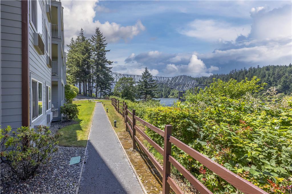 Best Western Plus Columbia River Inn - photo 6