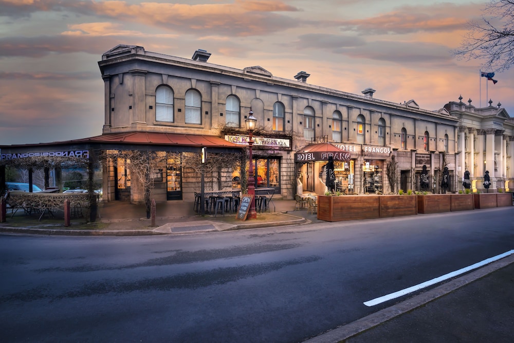 Hotel Frangos — carbon neutral stay, Daylesford