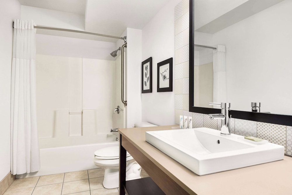 Country Inn & Suites by Radisson St. Cloud East MN - photo 15