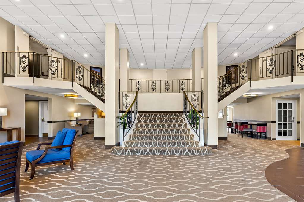 Comfort Inn St. Louis Westport Event Center - photo 5