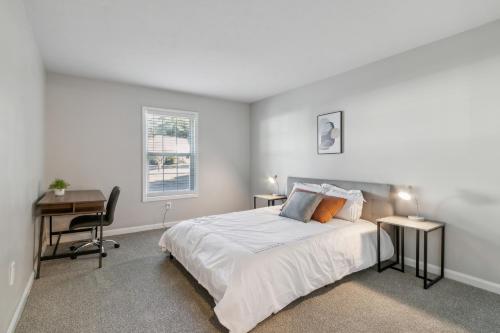Barcelo at East Cobb Q7 1 Bd 1 Bth Furnished — 4-Star Luxury Hotel in Marietta, United States