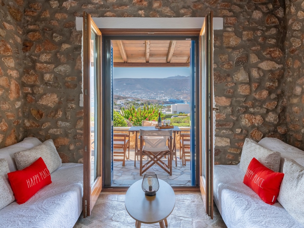 Elena’s Traditional DreamHouse in Paros, Greece