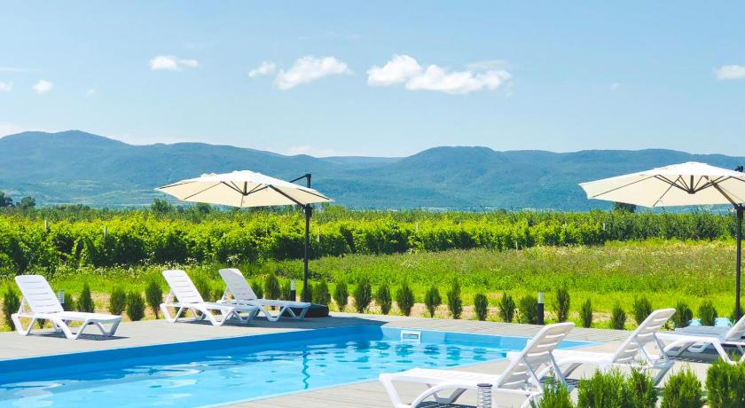 Finca Idoize Camping Hotel