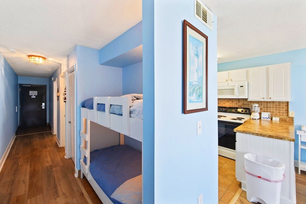 604 Lighthouse Landing by Atlantic Towers - photo 2
