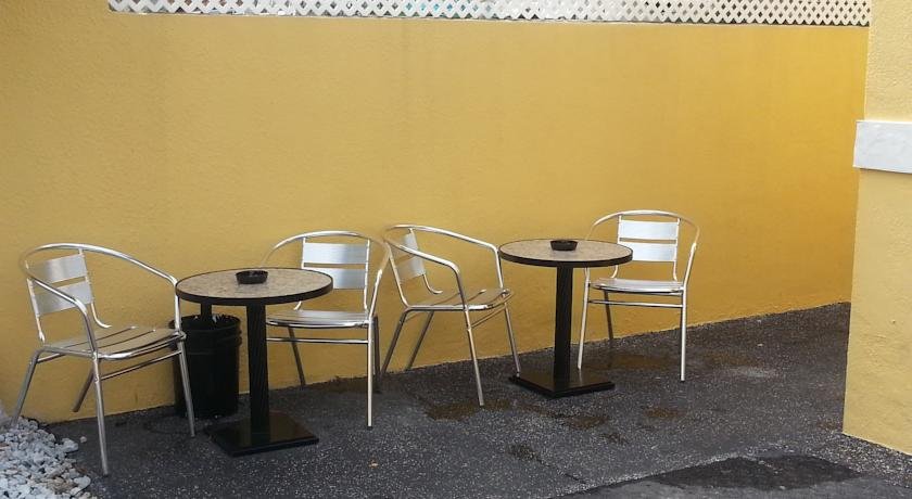 Belvedere Inn — Miramar — photo 2