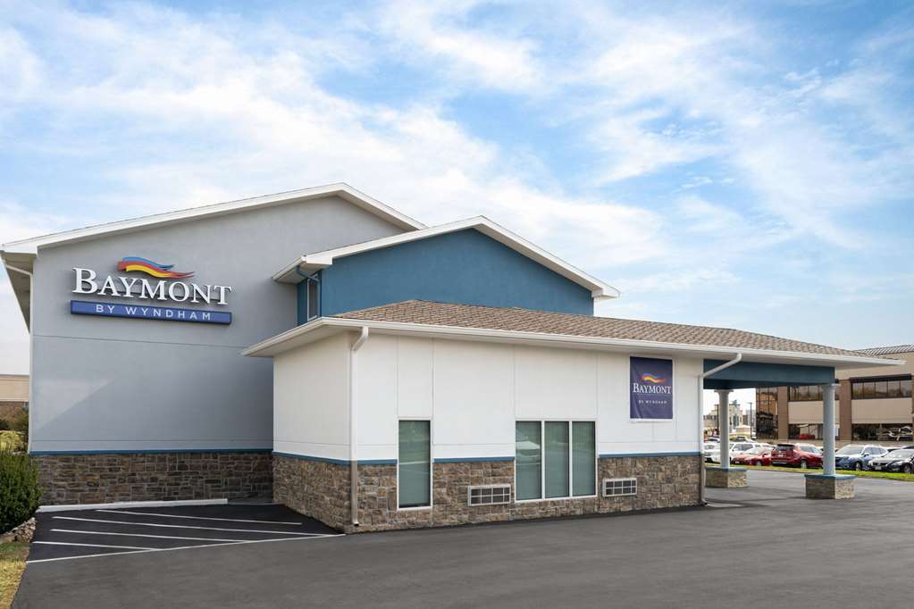 Baymont by Wyndham Liberty MO - photo 3