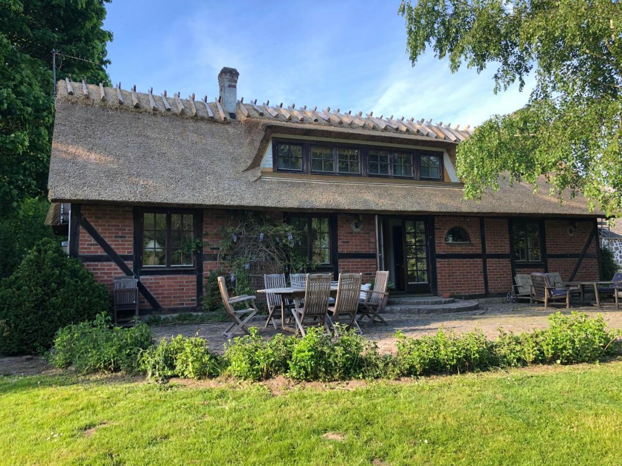 Cottage on unique farm — 4-Star Luxury Hotel in Hoeoer, Sweden