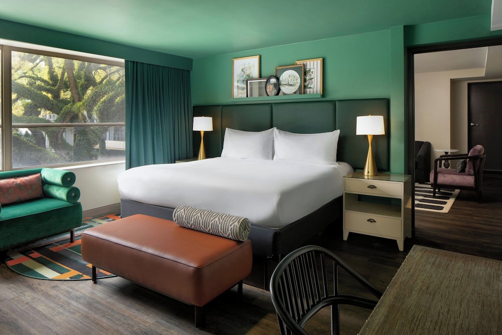 Hotel Tonnelle New Orleans A Tribute Portfolio Hotel By Marriott - photo 11