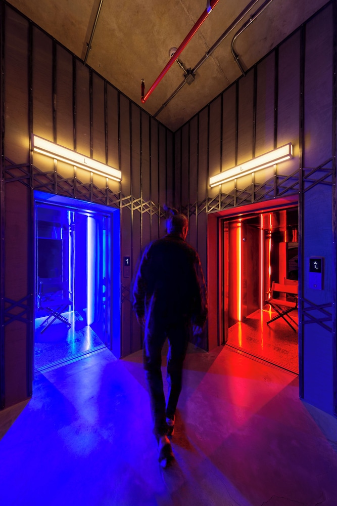 Elevator