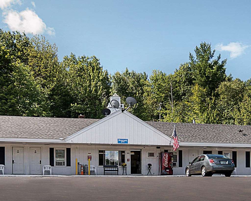 Econo Lodge Westminster MA - photo 5