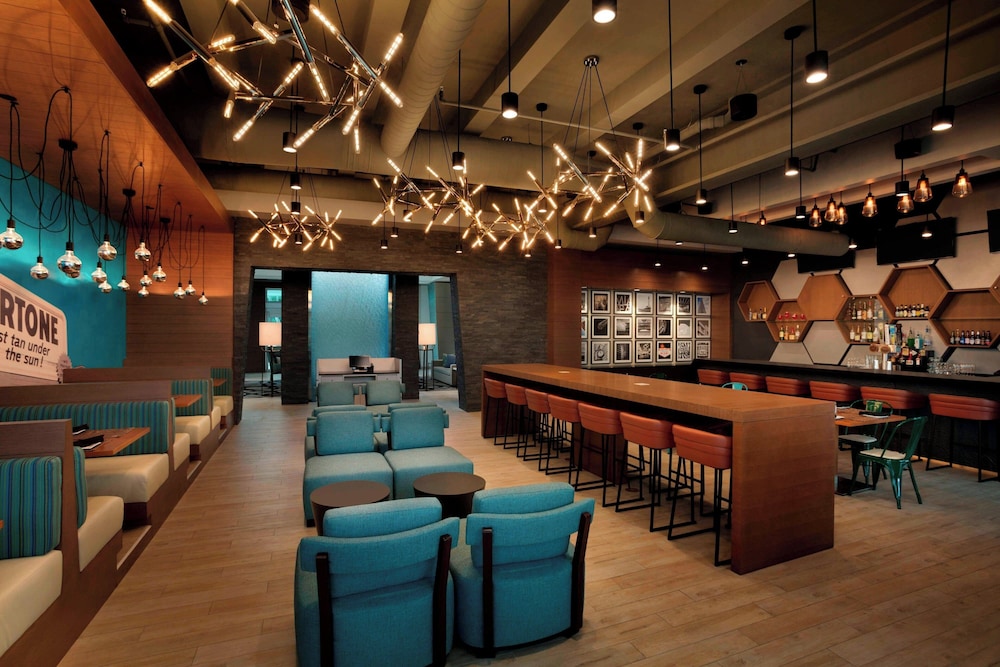 Four Points by Sheraton Miami Airport - photo 23