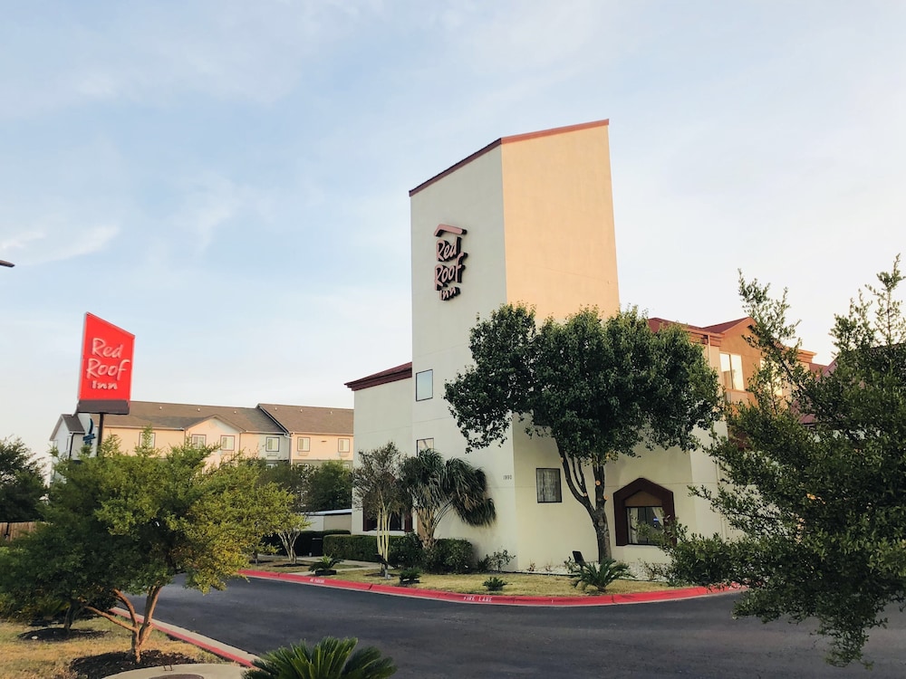 Red Roof Inn Austin Round Rock in Round Rock, United States