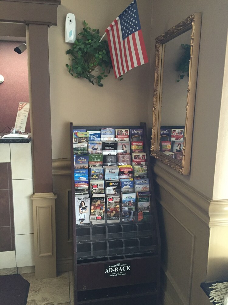 USA Inn and Suites Springfield Ohio - photo 3