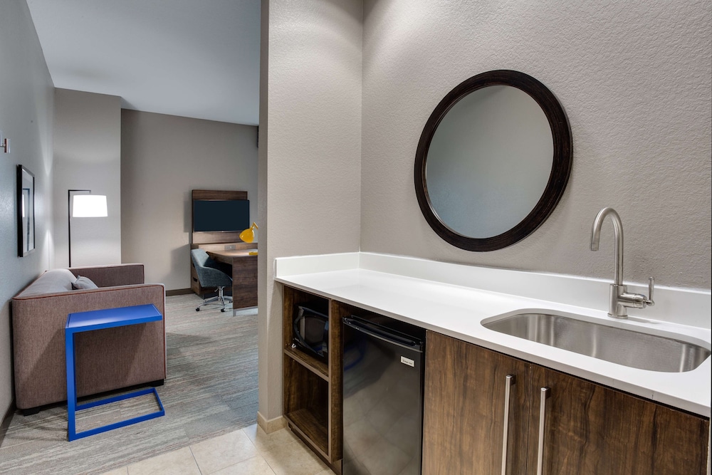 Hampton Inn & Suites Ft. Lauderdale Miramar - photo 17
