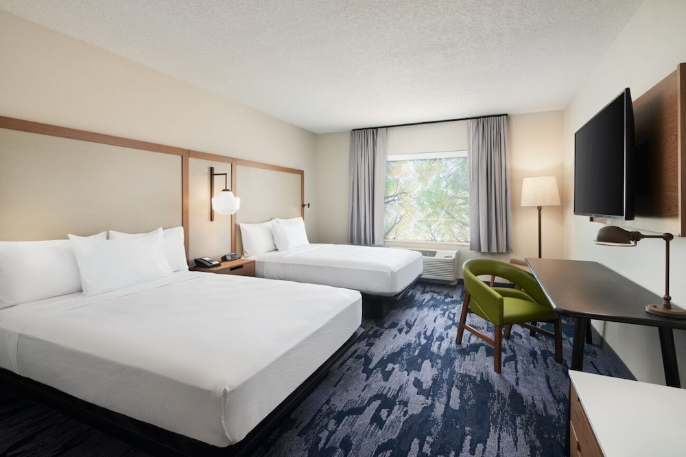 Fairfield by Marriott Inn & Suites Orlando at Millenia - photo 10