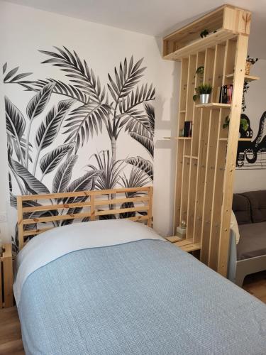 Le Lavoir Studio Centre Ancien Sur Placette in Toulon, France