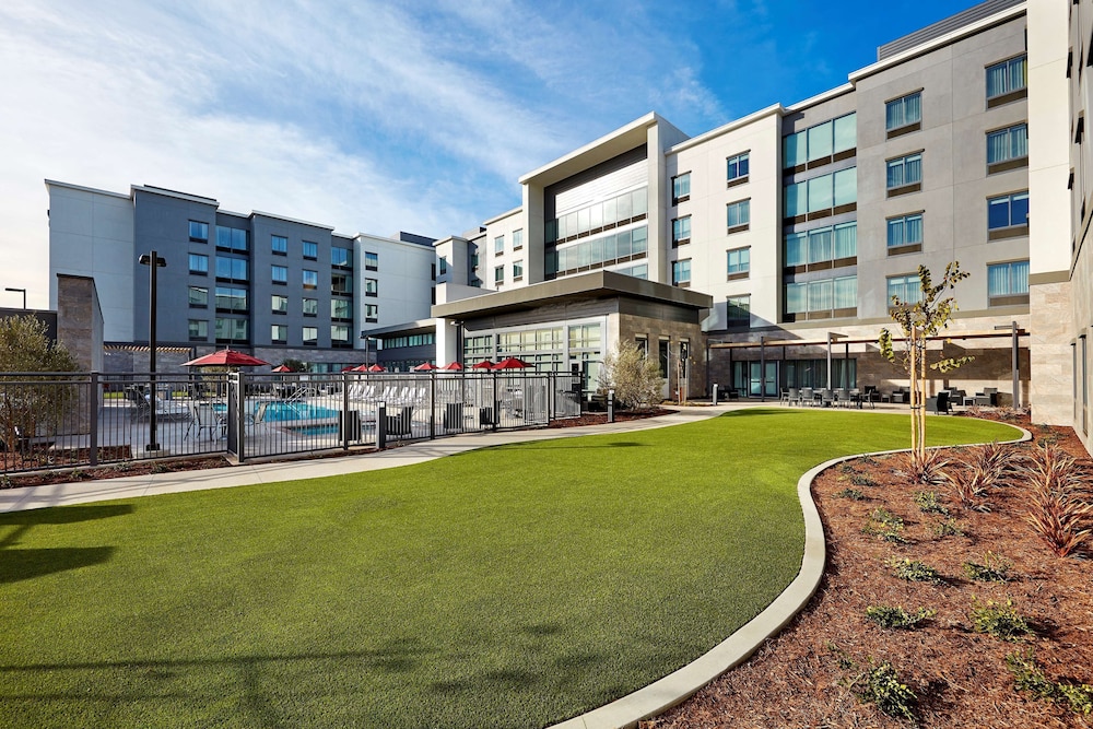 Homewood Suites by Hilton Long Beach Airport - photo 41