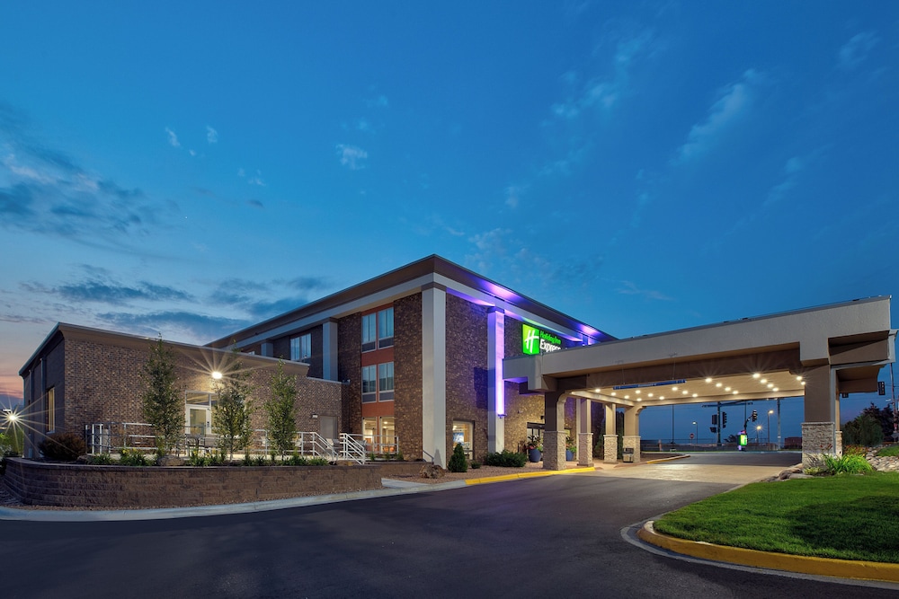 Holiday Inn Express & Suites Eden Prairie Minneapolis by IHG in Eden Prairie, United States