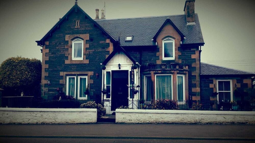 James Cottage — 4-Star Luxury Hotel in Crieff, United Kingdom