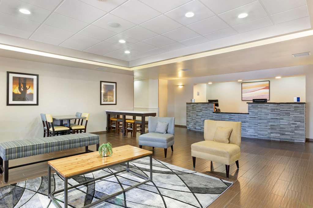 Best Western Plus Surprise Phoenix NW - photo 12
