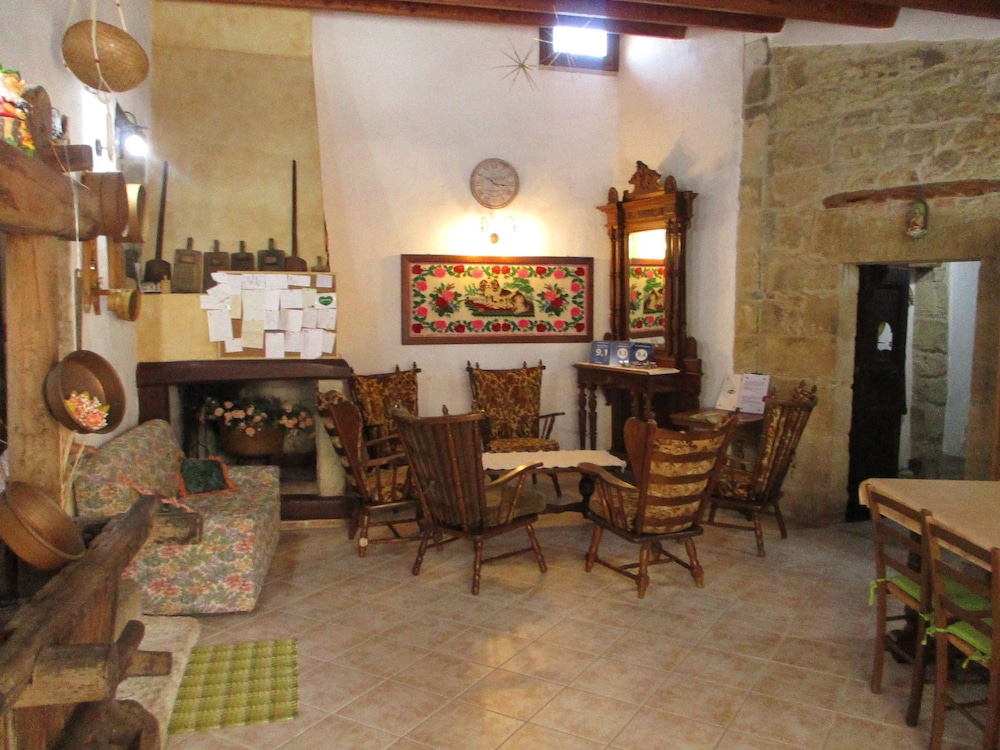 Sa Dom'e Forru - carbon neutral hotel in Collinas