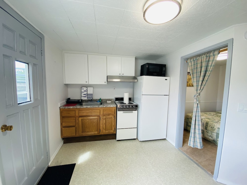 Raines Resort Cabins & RV - photo 31